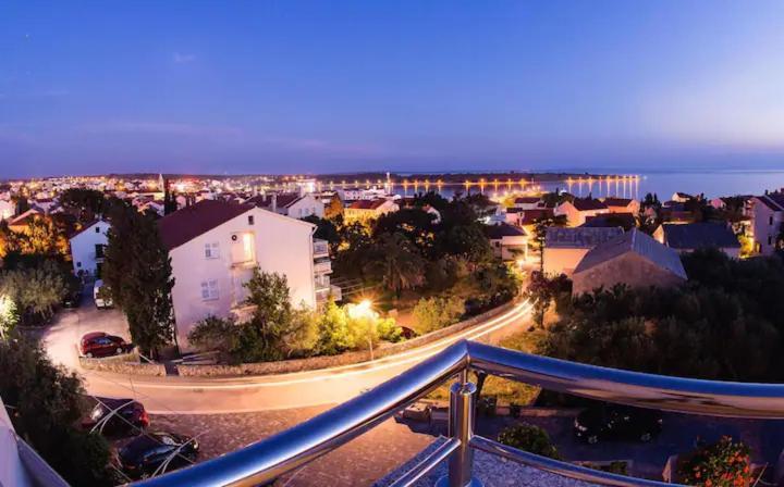 Ferienwohnung Avada Premium Novalja Exterior foto