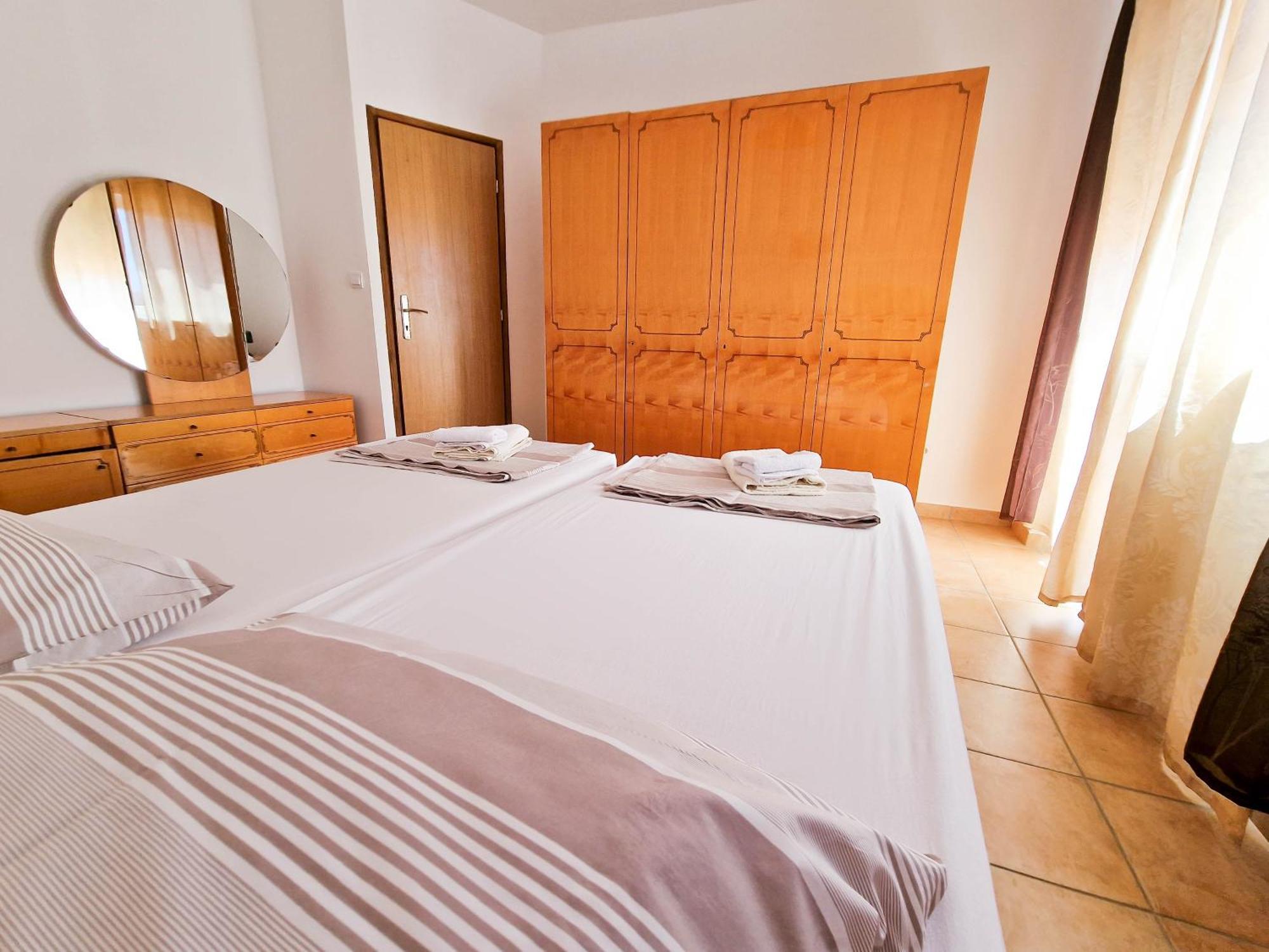 Ferienwohnung Avada Premium Novalja Exterior foto
