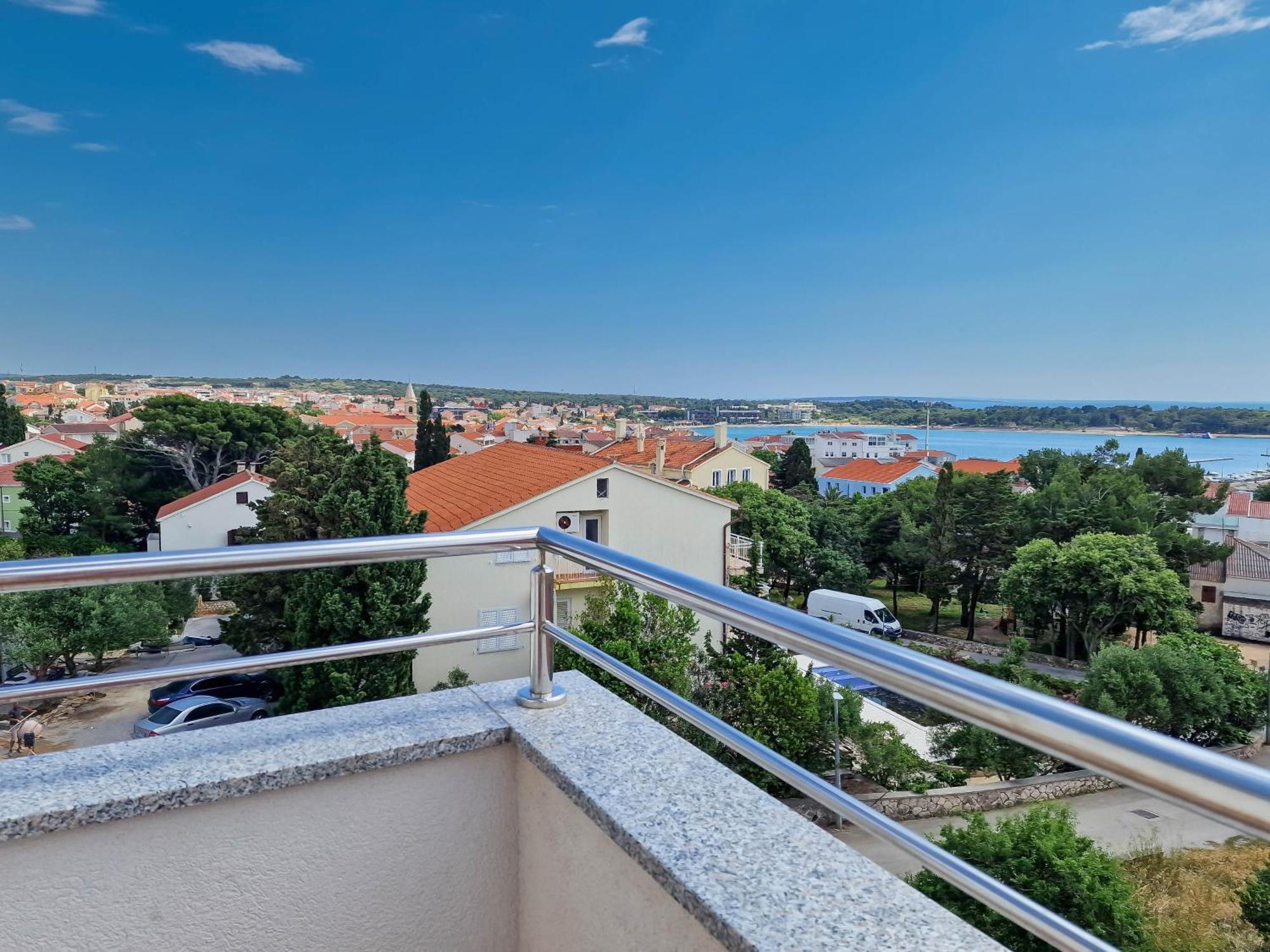 Ferienwohnung Avada Premium Novalja Exterior foto