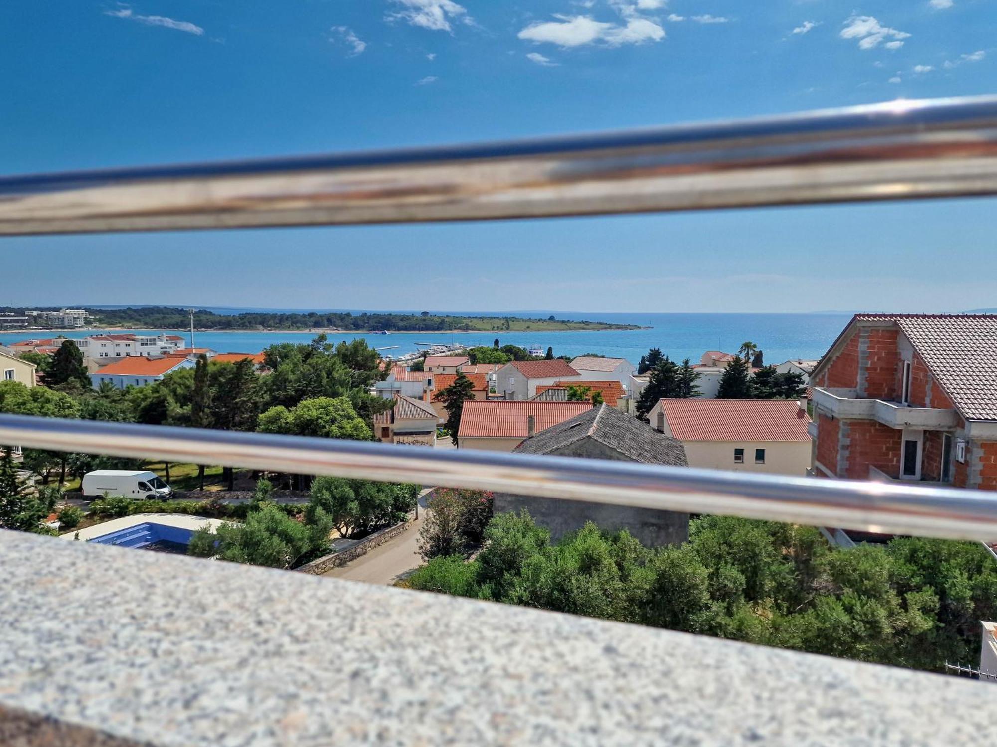 Ferienwohnung Avada Premium Novalja Exterior foto